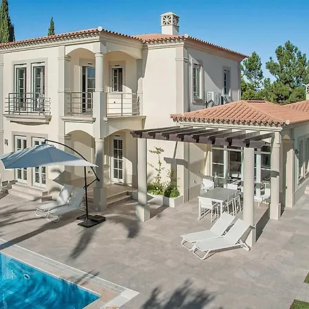 Sleeps 8 Air Con Wifi Barros da Fonte Santa